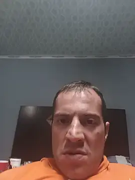 Johan199118 online show from July 31, 2026, 6:40 pm