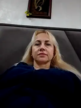 KissMiSveet online show from January 17, 2026, 6:33 pm