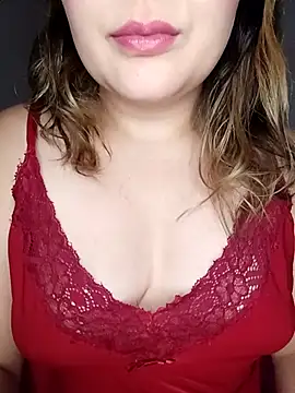 morenaq online show from November 26, 2025, 4:46 am