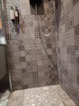 str8matesirishoz online show from April 21, 2026, 1:29 am