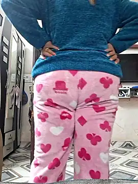 SIMIHOT online show from January 7, 2026, 10:40 am