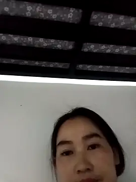 Snapshot of besa4 chatting on December 13, 2025, 10:26 pm besa4 online show from December 13, 2025, 10:26 pm