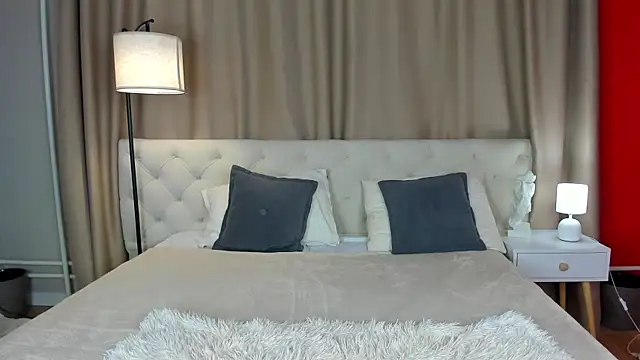 Marie Ellie online show from February 18, 2026, 1:34 am