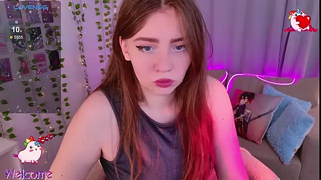 Snapshot of Moon__Bunny chatting on February 2, 2026, 12:15 pm Moon Bunny online show from February 2, 2026, 12:15 pm