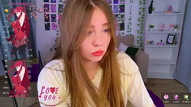 Moon  Bunny online show from March 24, 2026, 3:06 pm