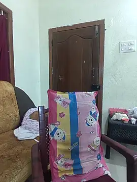 Snapshot of Tamil_Mithra chatting on November 7, 2025, 3:34 pm Tamil Mithra online show from November 7, 2025, 3:34 pm