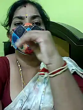Snapshot of Tamil_Mithra chatting on May 23, 2026, 9:35 am Tamil Mithra online show from May 23, 2026, 9:35 am