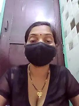 Snapshot of Payal-001 chatting on October 26, 2025, 9:53 pm Payal-001 online show from October 26, 2025, 9:53 pm