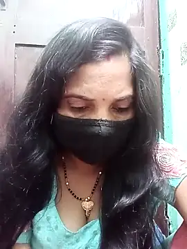 Snapshot of Payal-001 chatting on November 2, 2025, 1:02 pm Payal-001 online show from November 2, 2025, 1:02 pm