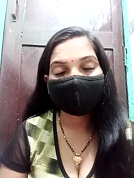 Snapshot of Payal-001 chatting on November 4, 2025, 7:02 pm Payal-001 online show from November 4, 2025, 7:02 pm