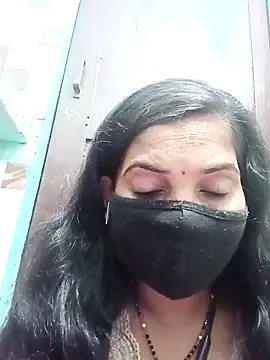 Snapshot of Payal-001 chatting on December 18, 2025, 2:23 pm Payal-001 online show from December 18, 2025, 2:23 pm