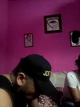 RandalHot online show from December 18, 2025, 4:40 am