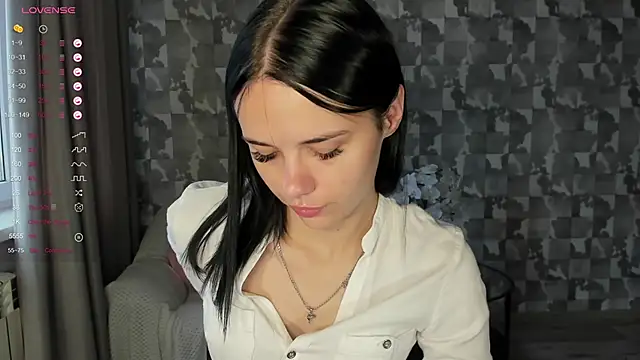 Kseni a online show from October 22, 2025, 7:30 am