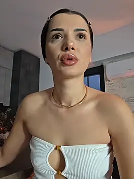 NaughtyChloe online show from November 14, 2025, 5:06 am