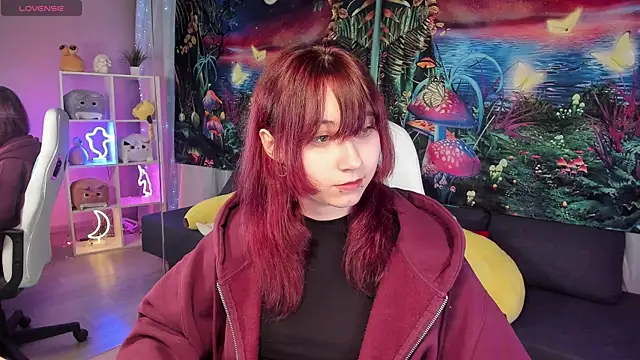 Snapshot of ClaraParks chatting on November 3, 2025, 6:20 pm ClaraParks online show from November 3, 2025, 6:20 pm