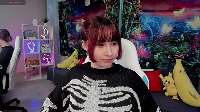 Snapshot of ClaraParks chatting on November 5, 2025, 6:41 pm ClaraParks online show from November 5, 2025, 6:41 pm