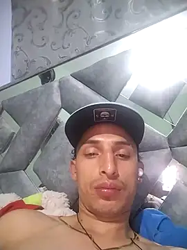 Snapshot of Dani22cmhot chatting on December 4, 2025, 3:16 am Dani22cmhot online show from December 4, 2025, 3:16 am