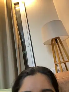 desitease online show from December 4, 2025, 5:54 pm