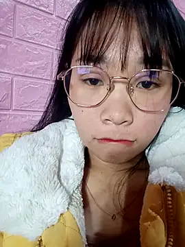 Snapshot of Maimai00 chatting on December 19, 2025, 2:35 pm Maimai00 online show from December 19, 2025, 2:35 pm