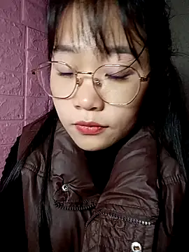 Snapshot of Maimai00 chatting on February 3, 2026, 4:12 pm Maimai00 online show from February 3, 2026, 4:12 pm