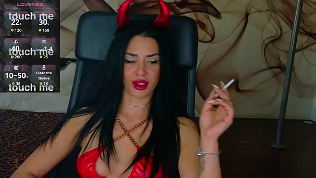 Snapshot of NaomiScarlet chatting on October 29, 2025, 6:15 am NaomiScarlet online show from October 29, 2025, 6:15 am