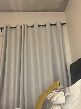 prettydollyy online show from March 8, 2026, 5:39 pm