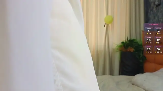 SoftBliss online show from October 20, 2025, 6:36 am