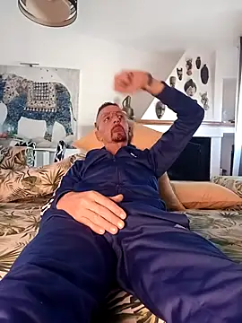 fabius720 online show from November 1, 2025, 7:43 am