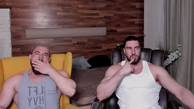 Snapshot of IvanHydee chatting on April 2, 2026, 4:54 am IvanHydee online show from April 2, 2026, 4:54 am