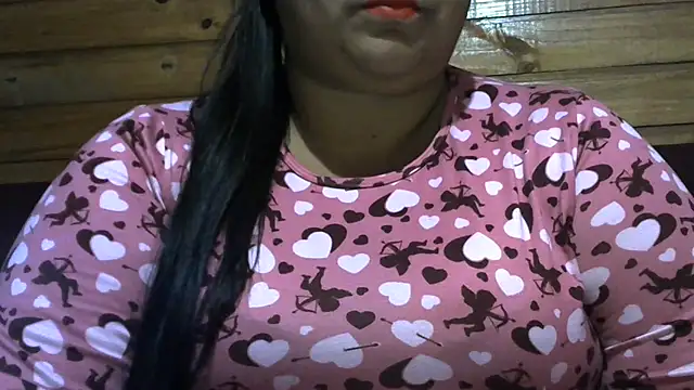 Snapshot of MARRENTINHA34 chatting on July 8, 2026, 1:04 pm MARRENTINHA34 online show from July 8, 2026, 1:04 pm