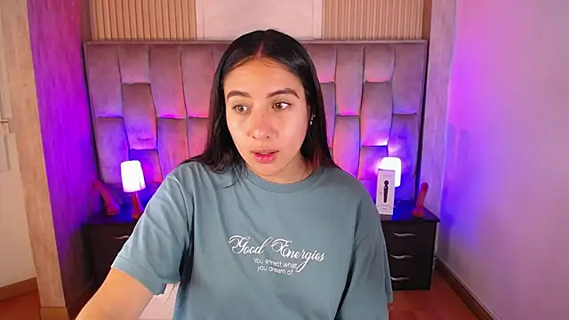 Bonnali lune online show from November 8, 2025, 4:18 pm