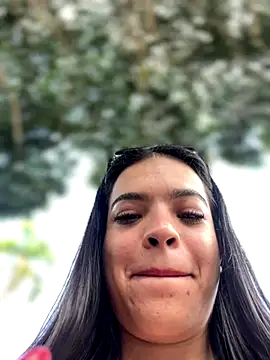 JuanitaMore01 online show from September 10, 2025, 2:50 pm