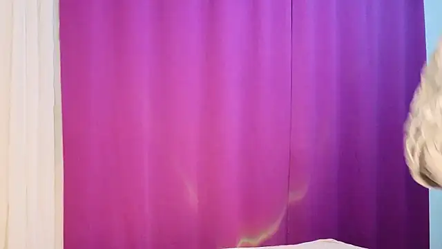 callmealexthx online show from October 30, 2025, 3:24 pm