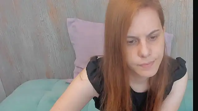 Snapshot of MimiXo99 chatting on November 1, 2025, 8:11 pm MimiXo99 online show from November 1, 2025, 8:11 pm