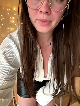 liloush   online show from January 19, 2026, 3:05 pm