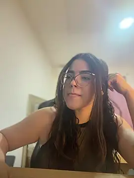 Valentina2390 online show from July 11, 2026, 2:14 am