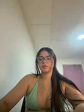 Valentina2390 online show from July 18, 2026, 3:00 am