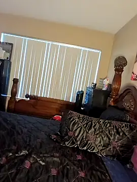 Anna-May97 online show from December 3, 2025, 6:28 pm