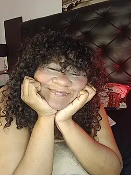 Snapshot of Kymy_marquez chatting on May 18, 2026, 9:09 pm Kymy marquez online show from May 18, 2026, 9:09 pm