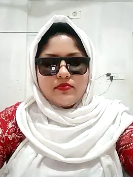 Snapshot of Nusrat-N chatting on March 2, 2026, 5:19 am Nusrat-N online show from March 2, 2026, 5:19 am