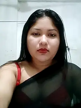 Snapshot of Nusrat-N chatting on April 24, 2026, 12:57 am Nusrat-N online show from April 24, 2026, 12:57 am