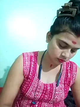 Snapshot of Kavya-Tiwari chatting on May 17, 2026, 5:20 pm Kavya-Tiwari online show from May 17, 2026, 5:20 pm