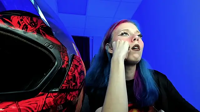 SakuraBliss online show from November 9, 2025, 5:00 pm