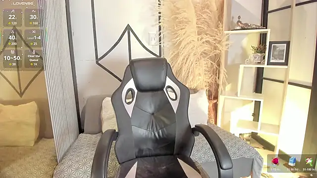 AdharaSweet1  online show from April 2, 2026, 8:34 am