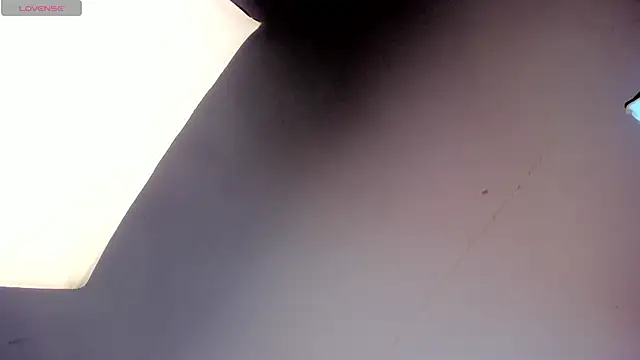 MadisonAnngel online show from December 4, 2025, 8:06 pm