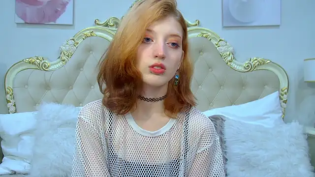 MistyMarlo online show from September 28, 2025, 8:31 am