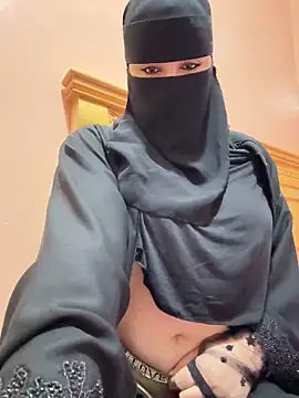  Laiali  online show from February 12, 2026, 12:33 pm