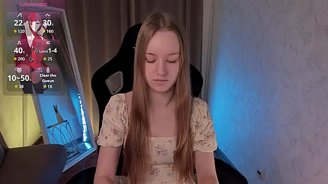 Snapshot of Lucy_Shaw chatting on November 20, 2025, 7:08 am Lucy Shaw online show from November 20, 2025, 7:08 am