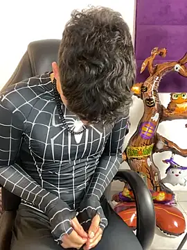 Snapshot of AdrianRinaldi chatting on October 24, 2025, 8:05 pm AdrianRinaldi online show from October 24, 2025, 8:05 pm