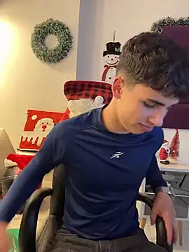 Snapshot of AdrianRinaldi chatting on December 13, 2025, 8:25 pm AdrianRinaldi online show from December 13, 2025, 8:25 pm